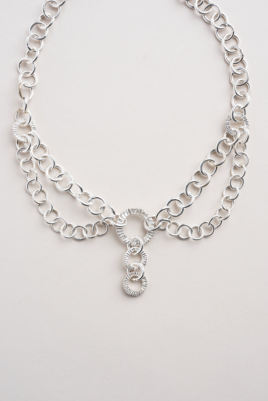 Collier Dentelle et Roues Dentelées